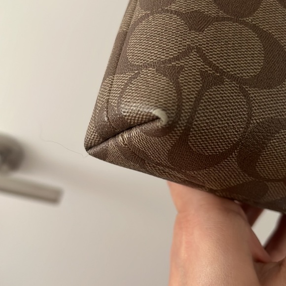 Coach crossbody - Picture 4 of 4